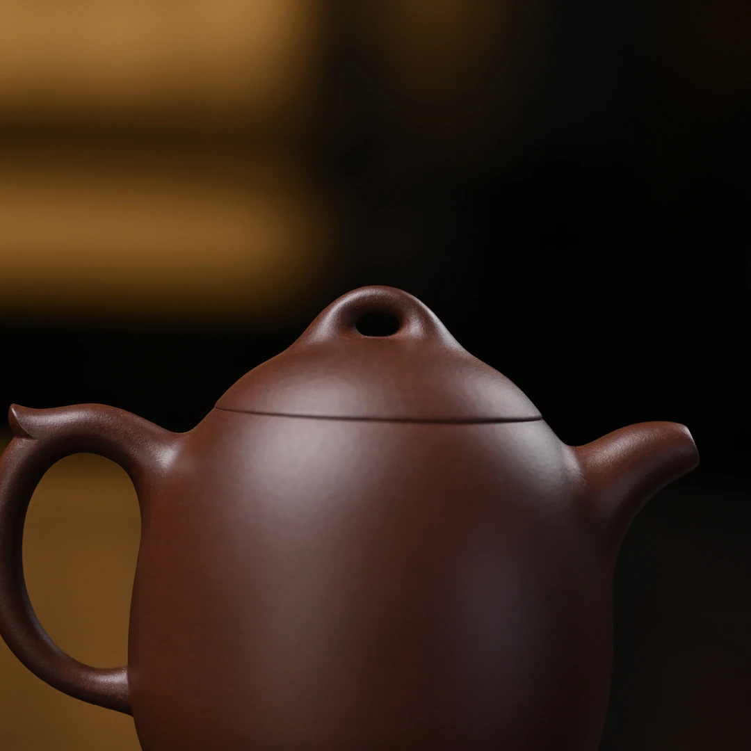 "Qin Quan" Yixing Teapot – 200-400cc Semi-Handmade Zhu Ni (Red Clay), Plain Finish, Contemporary Folk Artist Zhou Qinhua