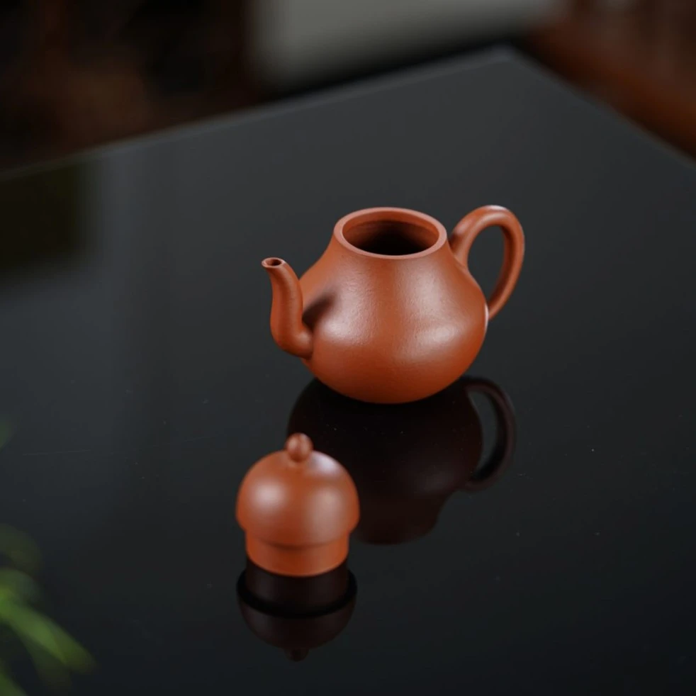 "Si Ting" Yixing Teapot – 120cc, Semi-Handmade Small Coal Kiln Zhuni by Yuan Qun
