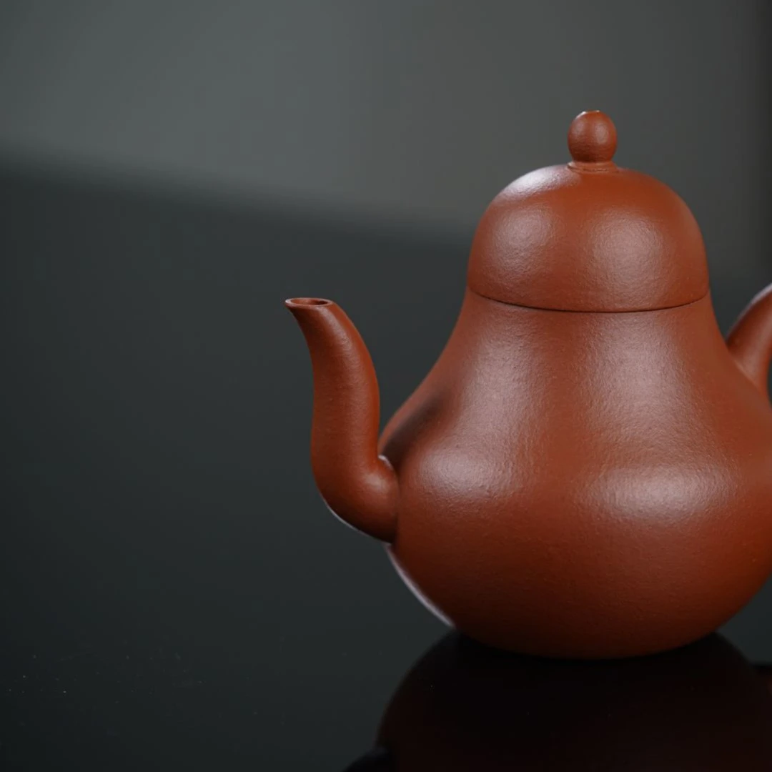 "Si Ting" Yixing Teapot – 120cc, Semi-Handmade Small Coal Kiln Zhuni by Yuan Qun