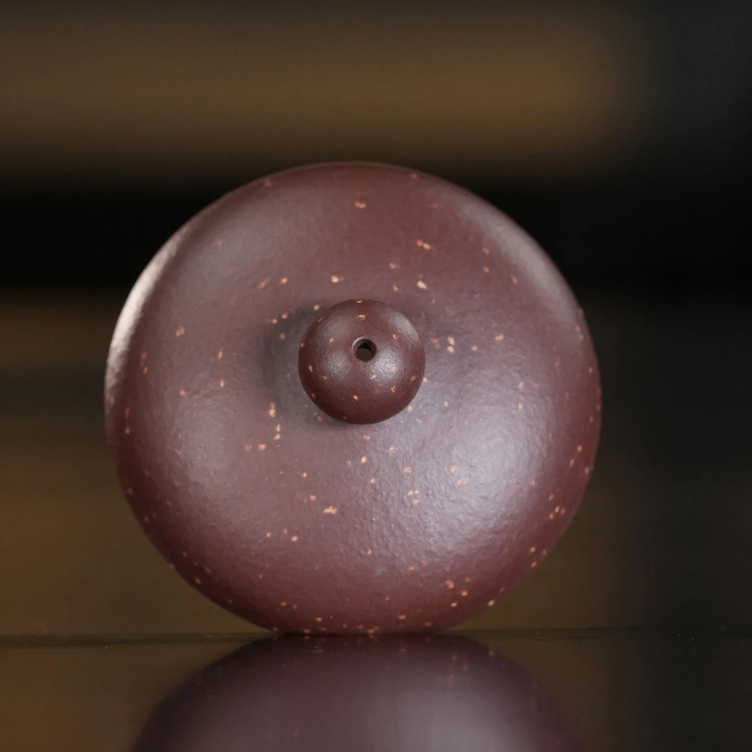 "Huaying" Yixing Teapot – 150cc, Semi-Handmade with Huanglongshan Purple Clay by Wu Junxian