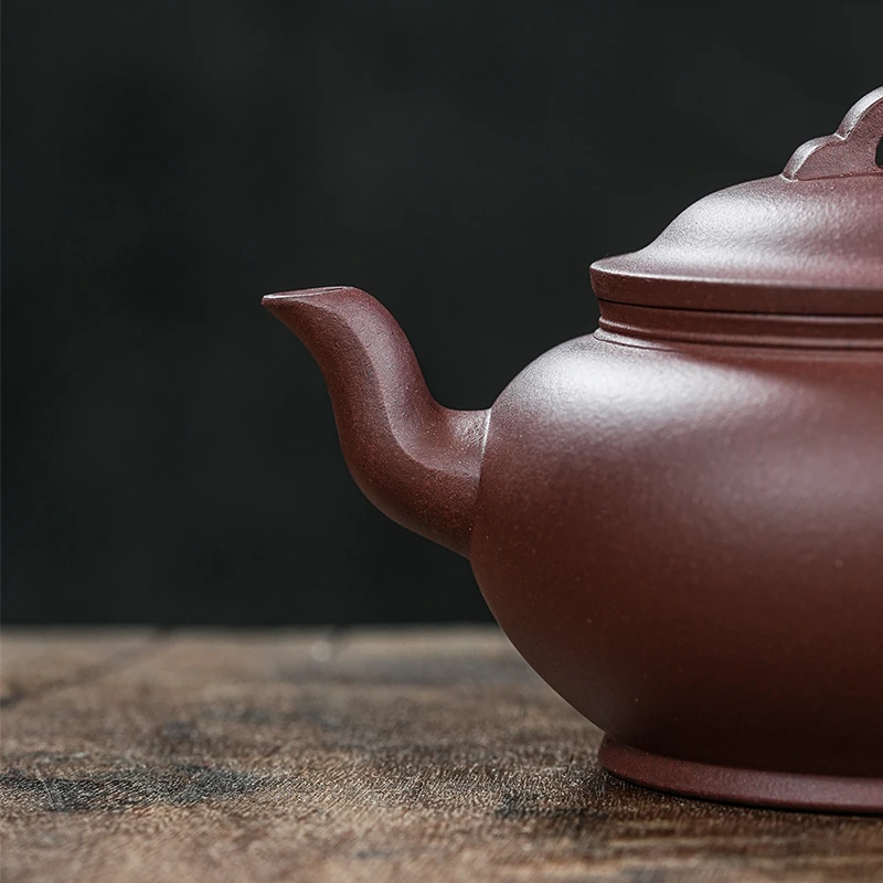 "Yun Qiao" (Cloud Bridge) Yixing Teapot – 180cc, Semi-Handmade with Huanglongshan Qing Shui Ni by Zhou Qibing