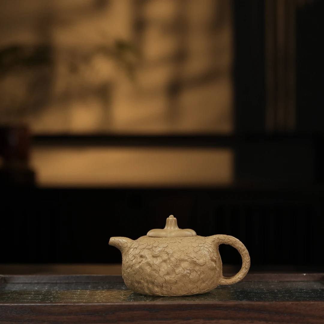 "Yin Long Gong Chun" (Hidden Dragon Offering Spring) Yixing Teapot – 150cc, Semi-Handmade with Huanglongshan Duan Ni Clay, by Artisan Zhang Lei