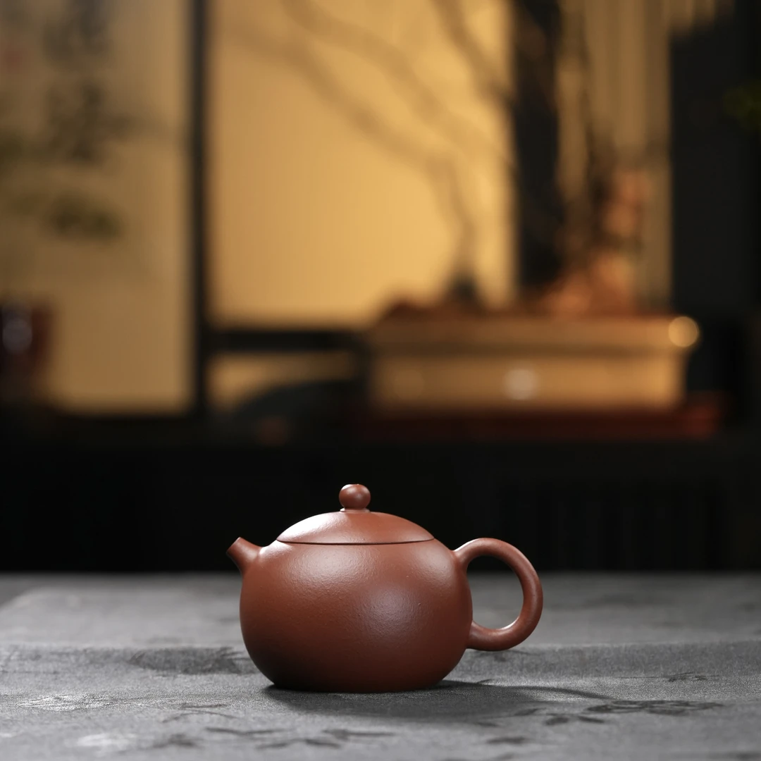 "Xi Shi" Yixing Teapot – Under 200cc Semi-Handmade Zhu Ni (Red Clay), Plain Finish, by Folk Artist Lu Meiping