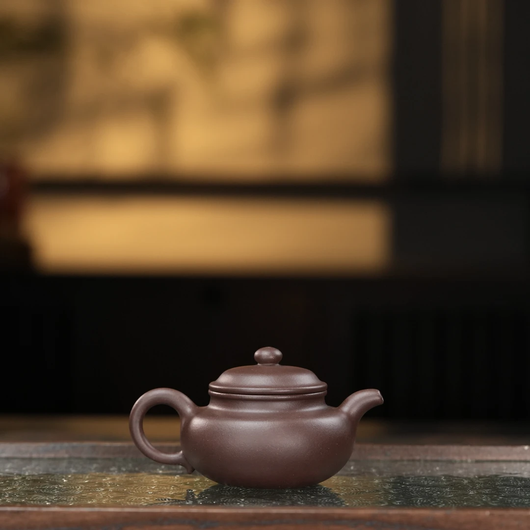 "Xiao Fang Gu" (Small Ancient Style) Yixing Teapot – 80cc, Fully Handmade with Huanglongshan Di Cao Qing Clay, by Artisan Yuan Gaopeng
