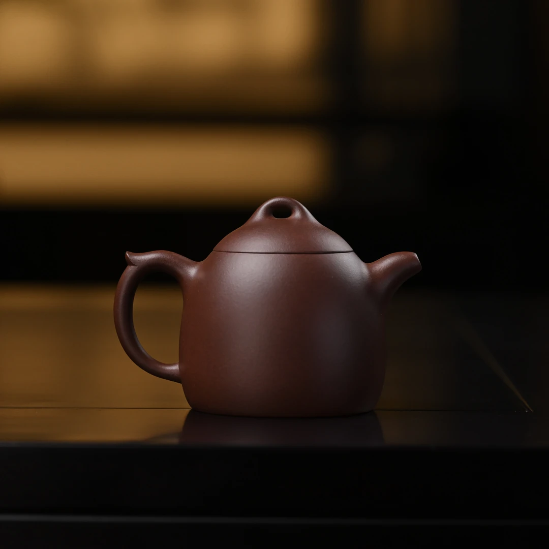 "Qin Quan" Yixing Teapot – 200-400cc Semi-Handmade Zhu Ni (Red Clay), Plain Finish, Contemporary Folk Artist Zhou Qinhua