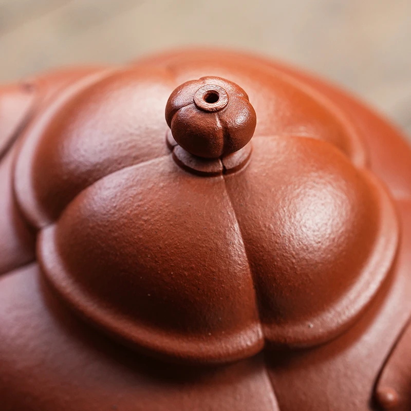 "Ruyi Haitang" (Auspicious Begonia) Yixing Teapot – 200cc, Semi-Handmade with Small Kiln Zhuni by Wu Yuehao