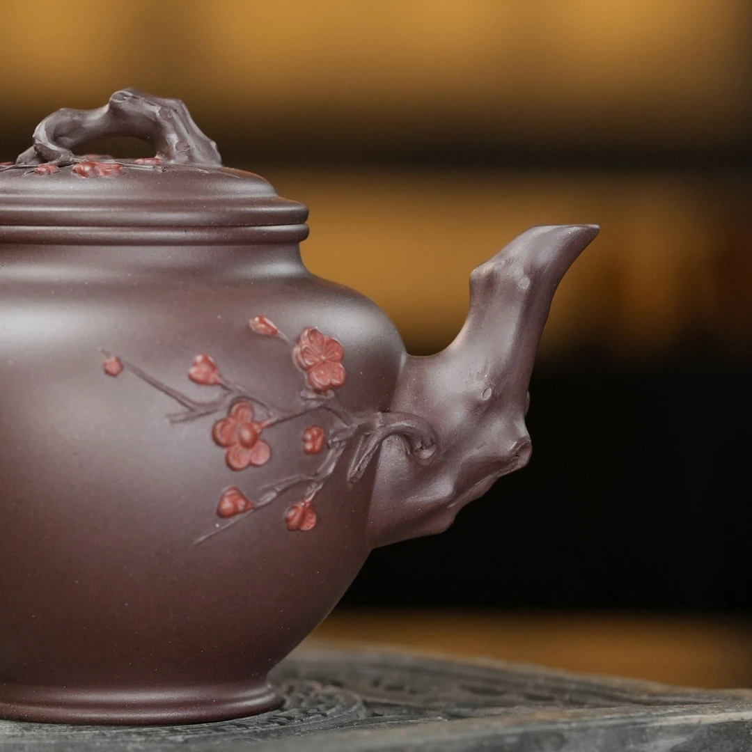 "Bao Chun" (Spring Messenger) Yixing Teapot – 200cc, Semi-Handmade with Huanglongshan Original Zi Ni Clay, by Artisan Yuan Qun