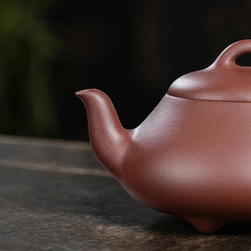 "Han Tang Shipiao" Yixing Teapot – 220cc, Semi-Handmade with Huanglongshan Original Qing Shui Ni Clay, by Artisan Xia Xiaojin