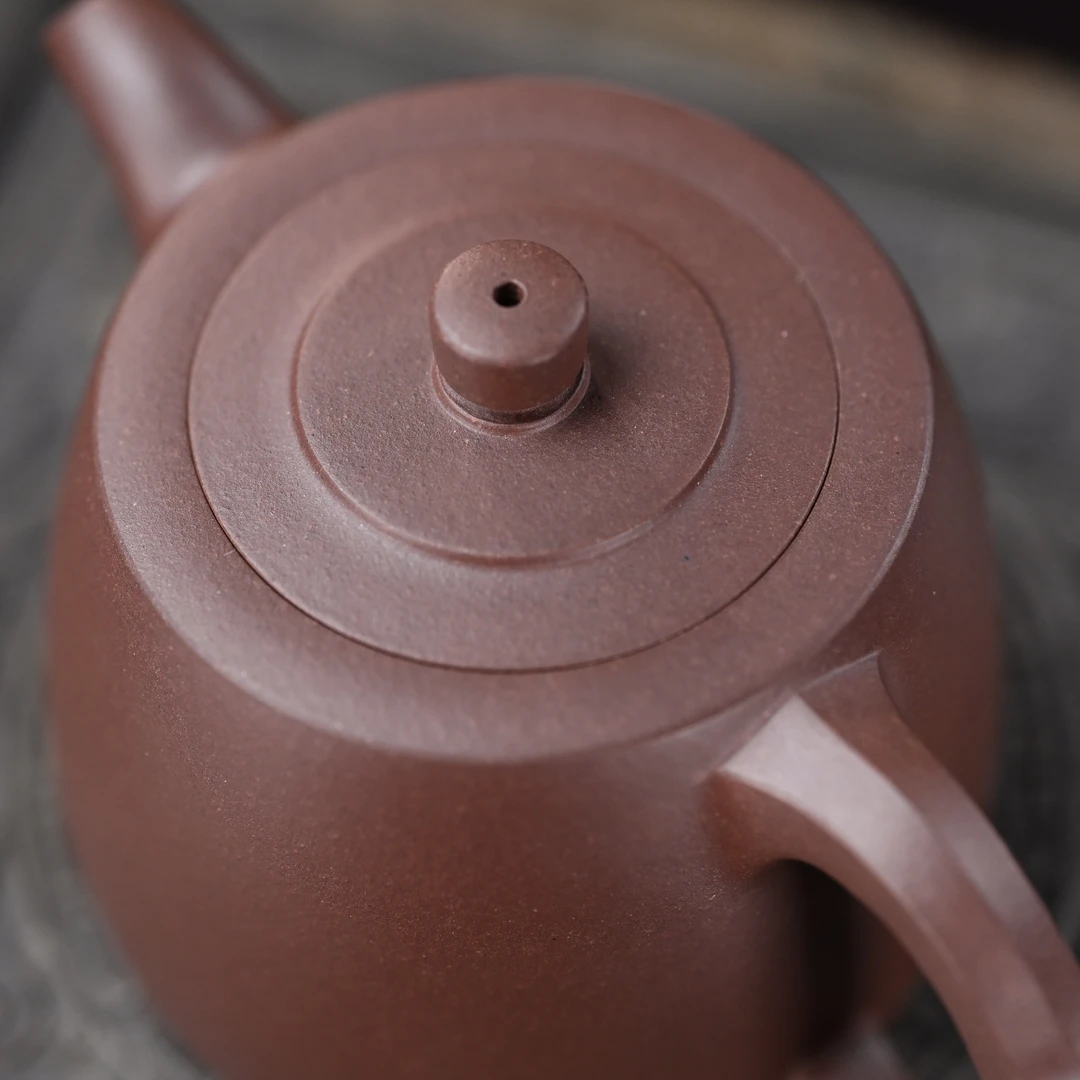 "Jing Lan" (Well Fence) Yixing Teapot – 180cc, Semi-Handmade with Huanglongshan Original Zi Ni Clay, by Artisan Zhou Xichen