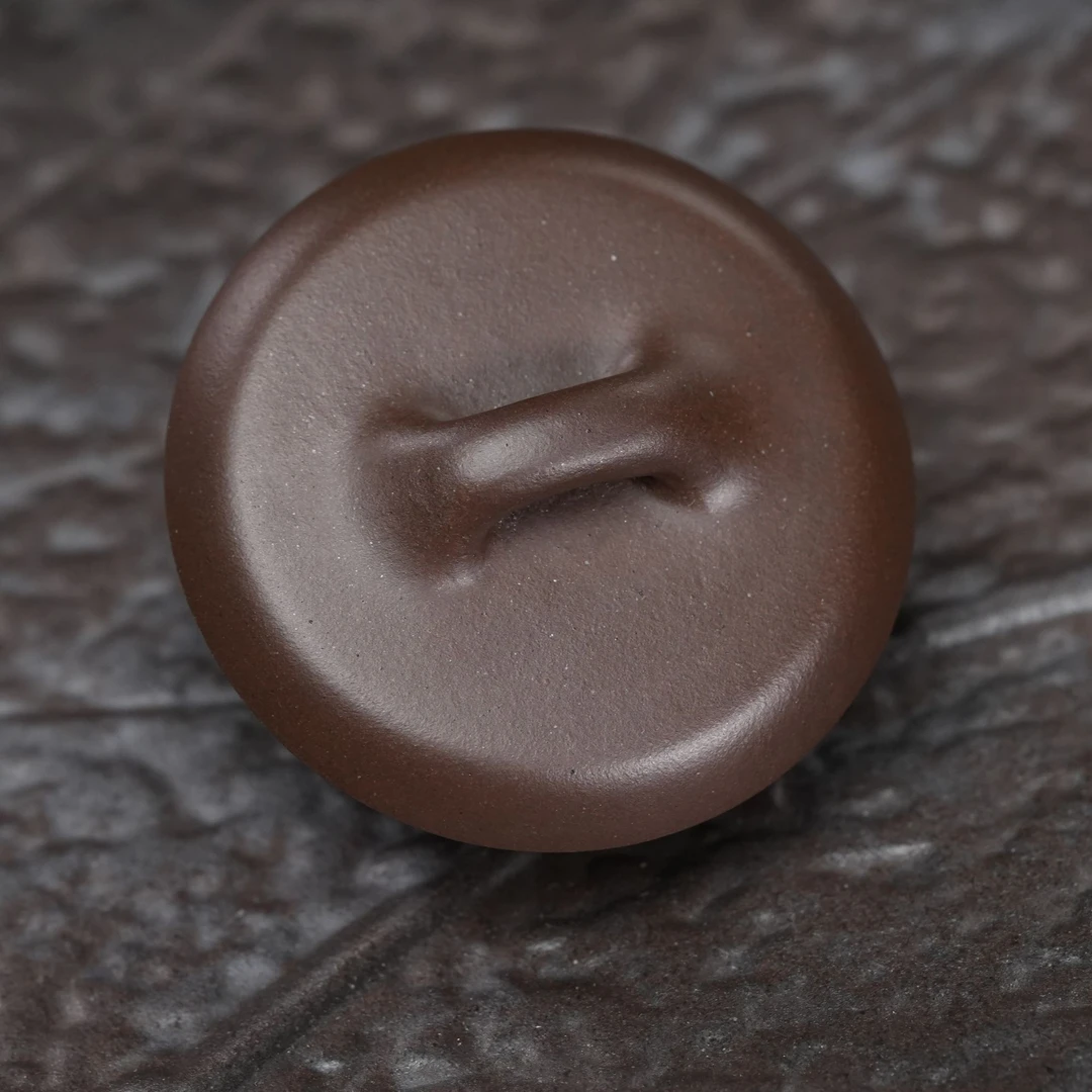 "Chi Chu" (Hesitation) Yixing Teapot – 130cc, Semi-Handmade with Huanglongshan Purple Clay by Lu Tao