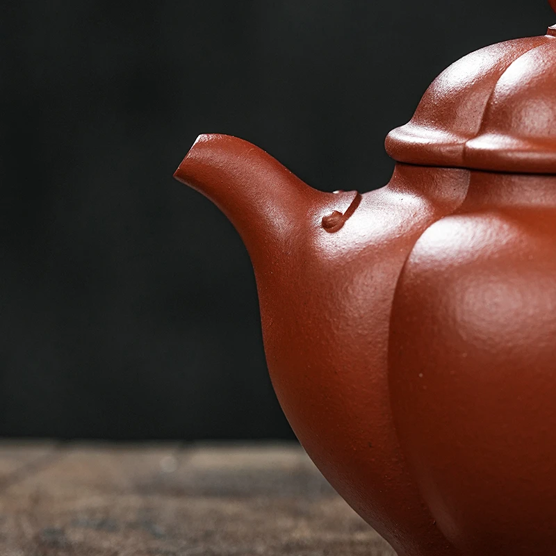 "Ruyi Haitang" (Auspicious Begonia) Yixing Teapot – 200cc, Semi-Handmade with Small Kiln Zhuni by Wu Yuehao