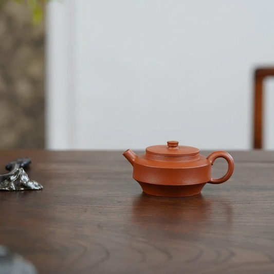 "Bian Shi" (Flat Stone) Yixing Teapot – 120cc, Semi-Handmade Small Coal Kiln Zhuni by Zhang Lin